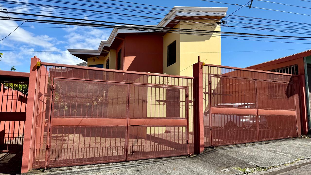 Exclusiva Casa en Venta San Antonio de Belén- Excelente Ubicación