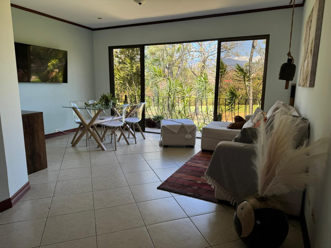 Apartamento Amueblado en Ciudad Cariari – con hermosa Vista al Golf